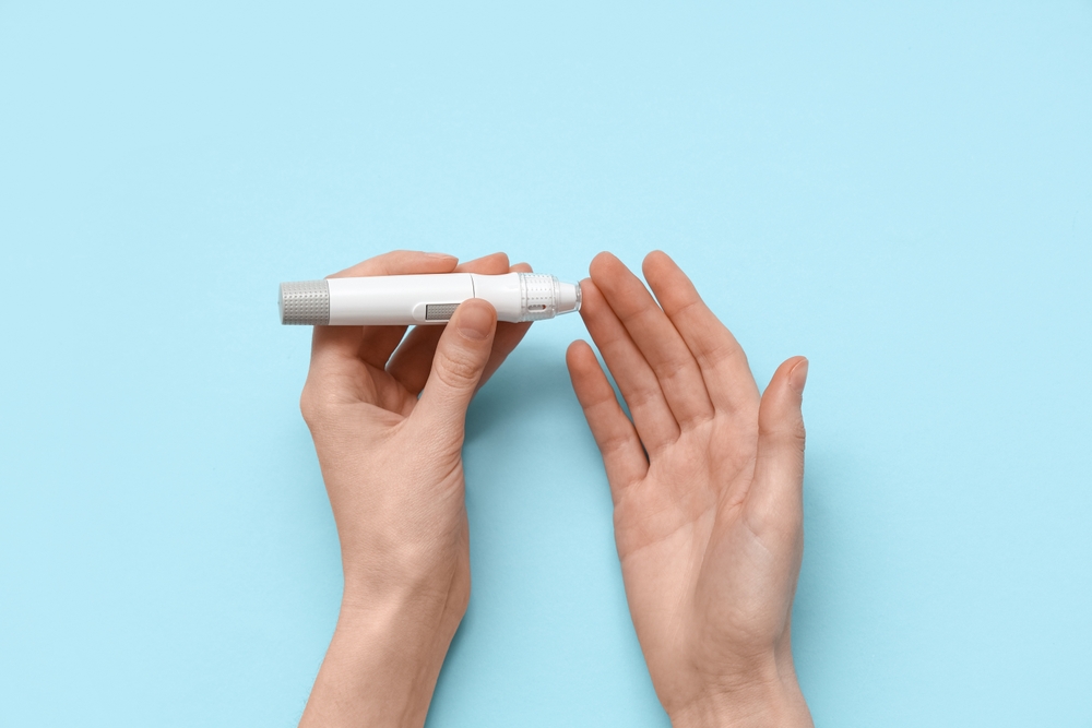 Prikpen tegen vinger